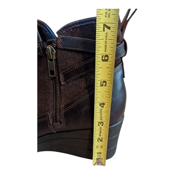 UGG Emalie Brown Leather Shearling Insole Wedge Boot 1005286 Women’s Size 42/11 - Picture 6 of 11